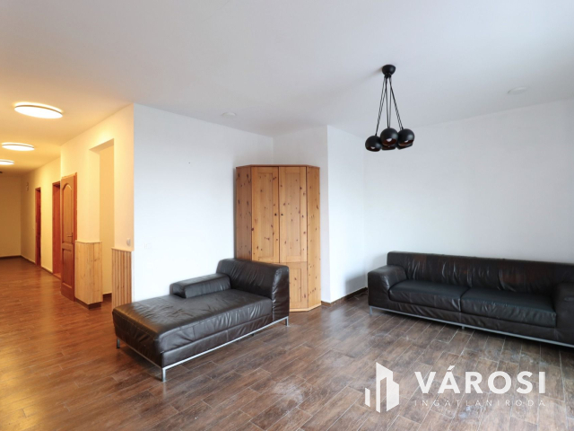 Panorámás kilátás - Családi ház eladó Győrújbaráton