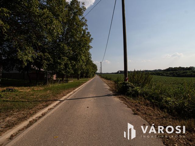 2 zártkerti ingatlan egyben