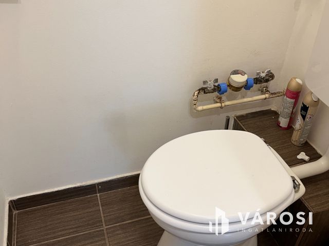 Debrecen, Egyetem melletti jó lakás jó helyen!