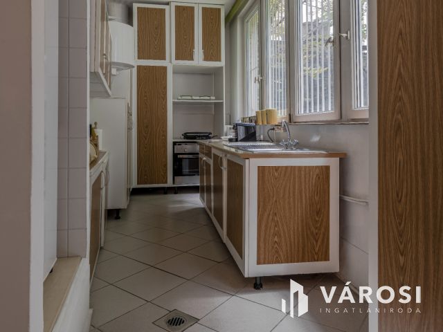 Budai iroda és audió stúdió