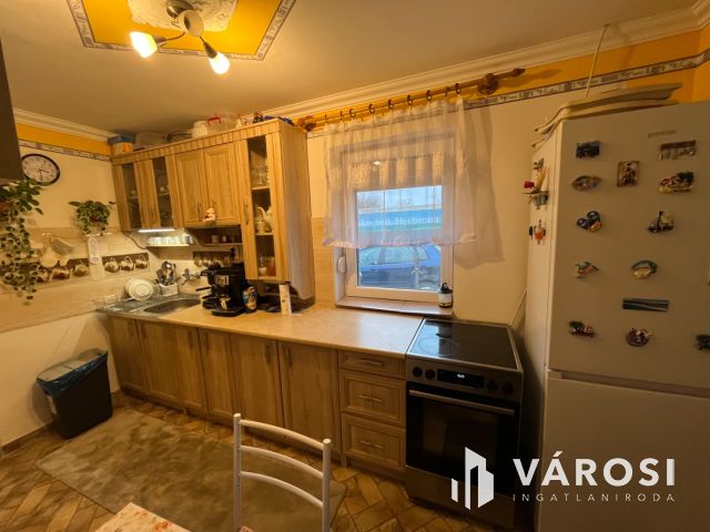 Debreceni Csinos 2 szobás Ház, Filagóriával, Tárolókkal!