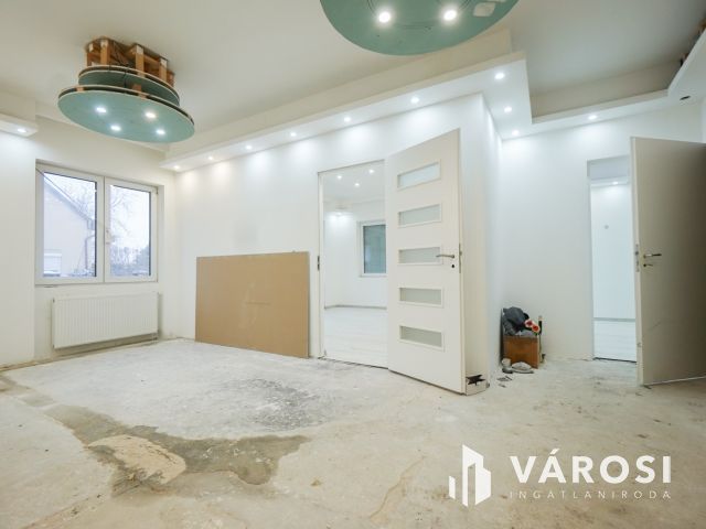 Felújítás alatt lévő családi ház Rákoscsabán!