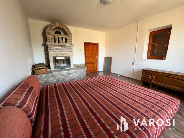 Nyírábrányban Parasztház melléképületekkel Eladó!