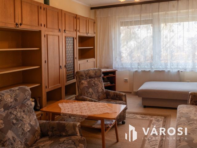 Két lakrész, nagy telek, végtelen lehetőségek