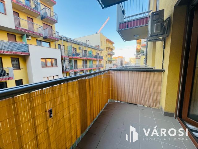 Marina Part – teraszos, 3 szobás lakás kiadó