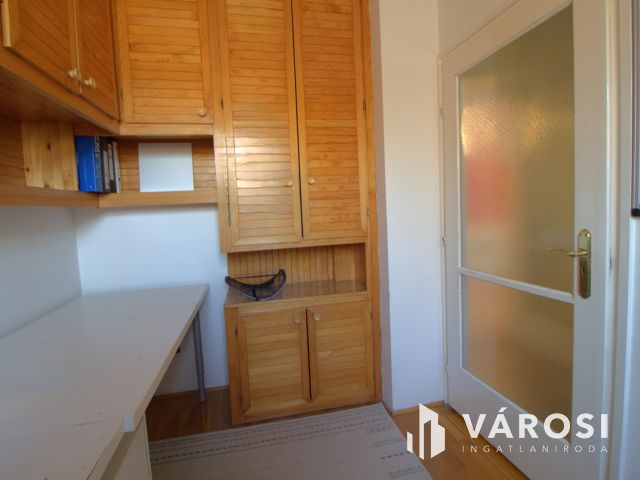 Ritka lehetőség: 204 m2 prémium sorházi otthon saját kerttel