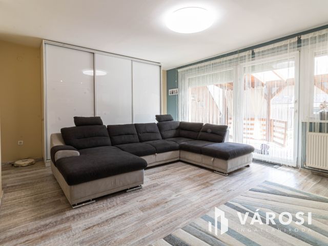 Modern 3+nappalis sorház Gyula Paradicsom városrészében