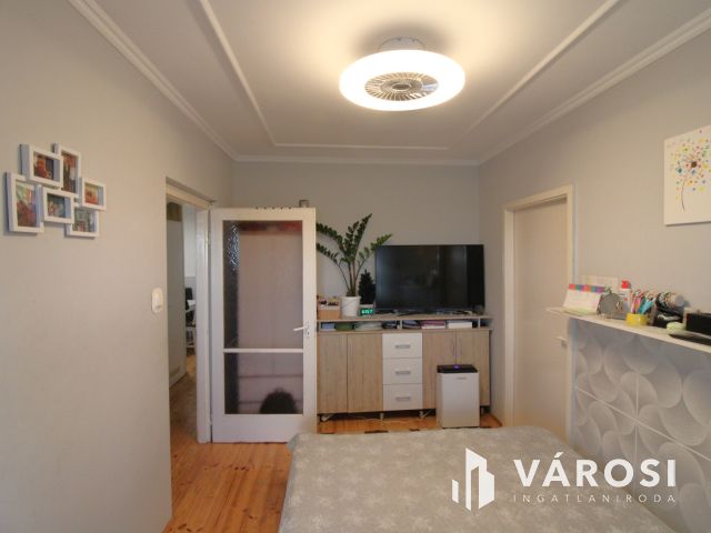 3 szobás panel lakás a belvárosban