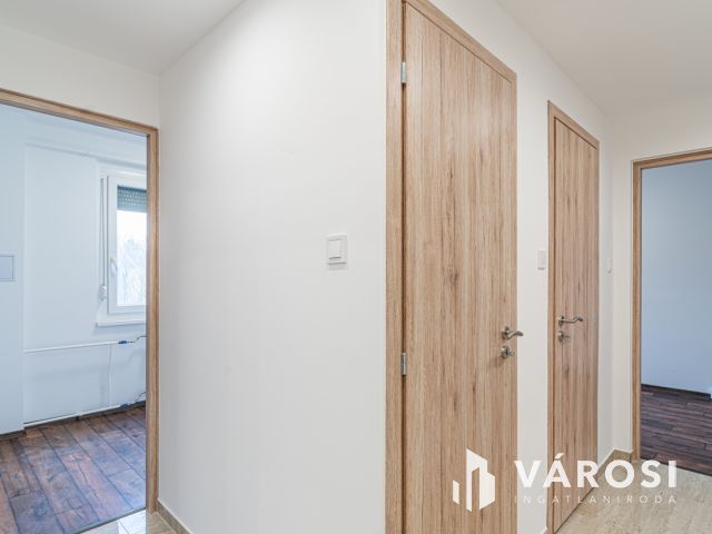 Három vagy négy szoba, és még teljes új, garanciával